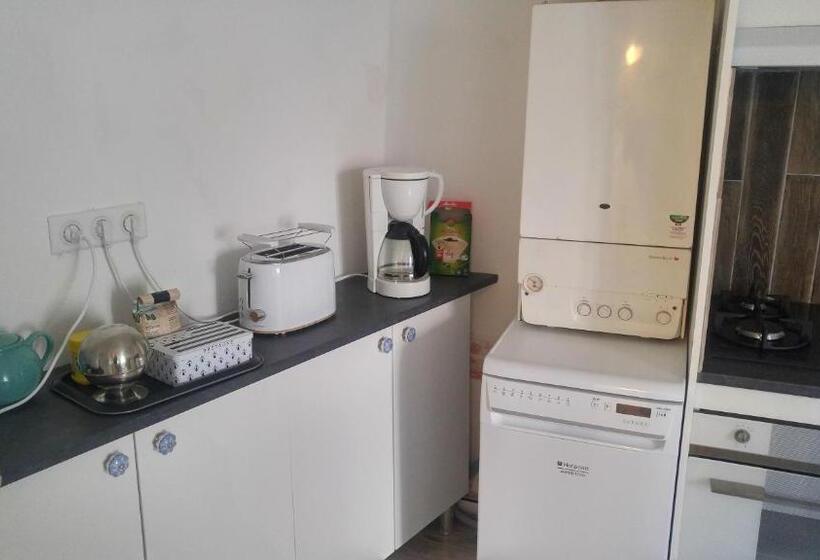 آپارتمان 3 خوابه, Hostel Du Lapin Blanc