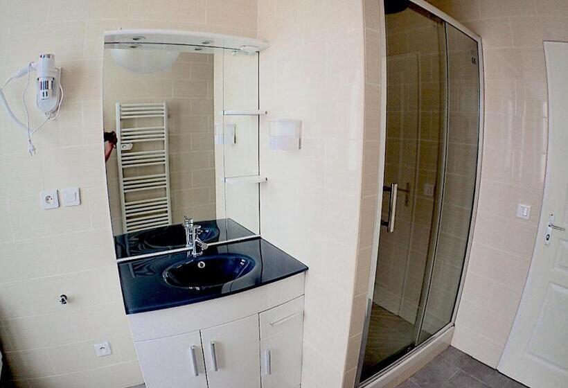 דירת שני חדרים, 1 étage Privatisé