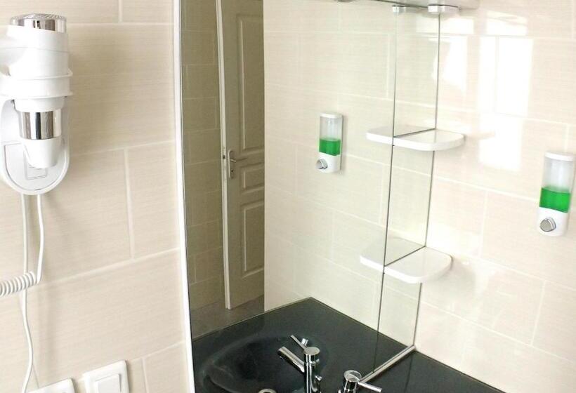 סוויטה, 1 étage Privatisé