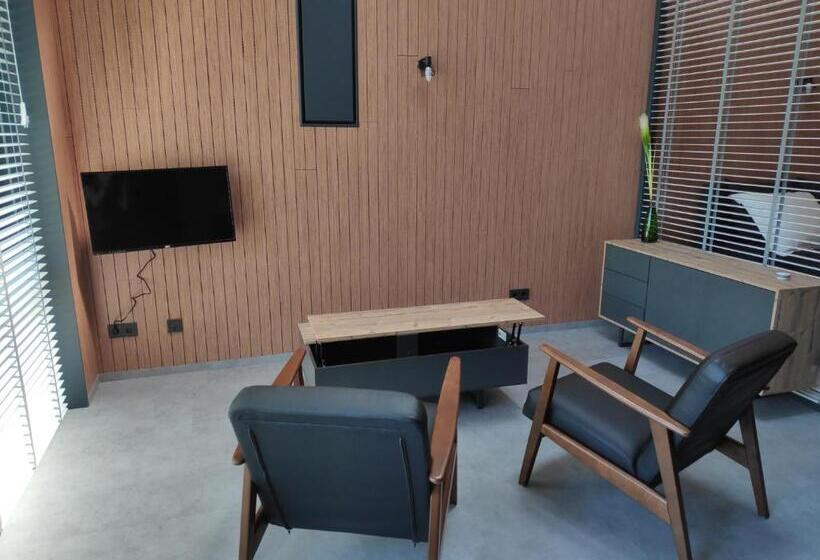 デラックスルーム, Bij Ons  Niek