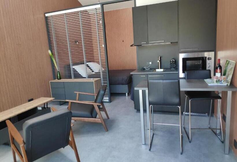 デラックスルーム, Bij Ons  Niek