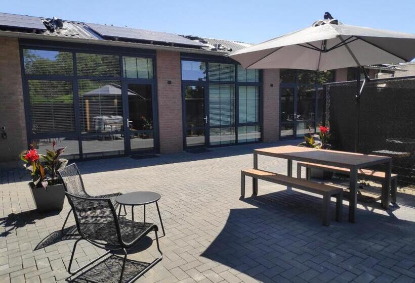 ファミリーステューディオ, Bij Ons  Niek