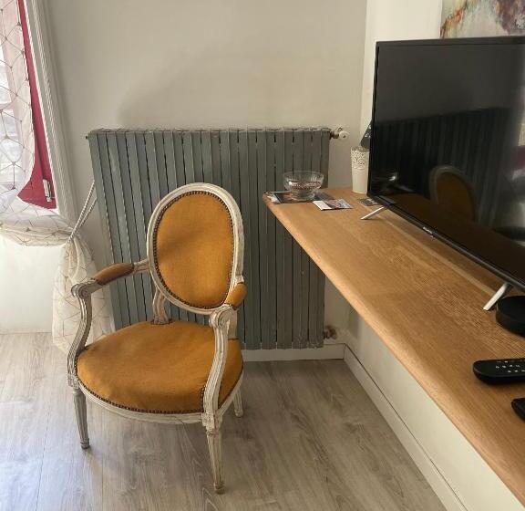 스탠다드 룸, La Mascotte