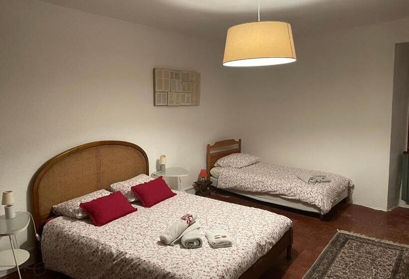 패밀리 룸, La Mascotte