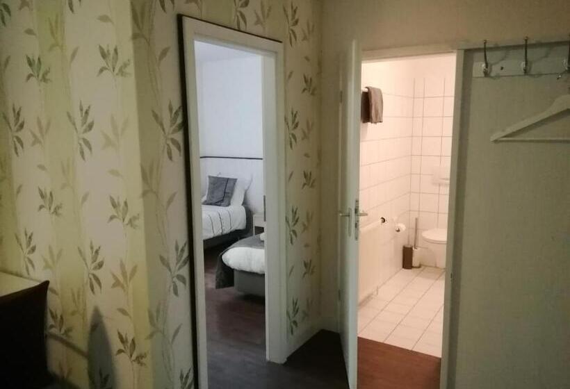 四人标准间, Am Glenne