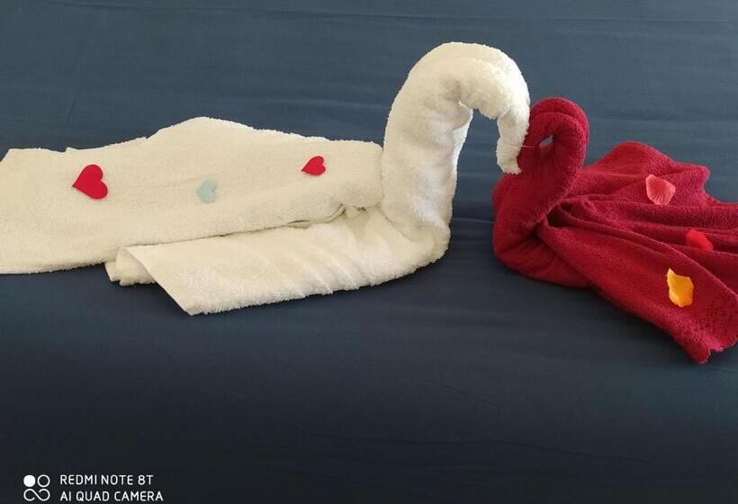 Standard room with outdoor bath, Casa Privata Relax Piazza Maria Anania Vico N4