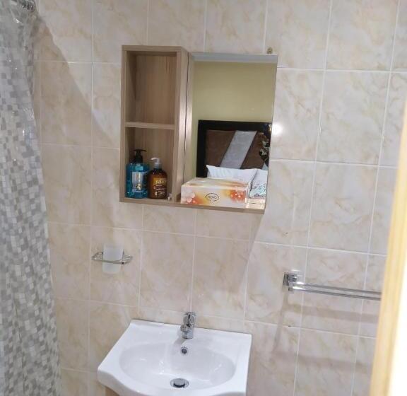 סוויטה, Lpm Guests