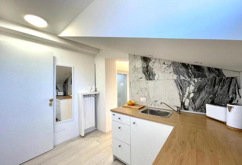 Studio Deluxe, Mariarosa Suites