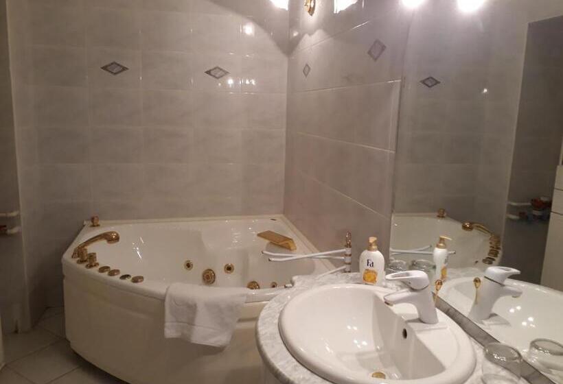 آپارتمان 2 خوابه, Piac Utcai Apartman 2