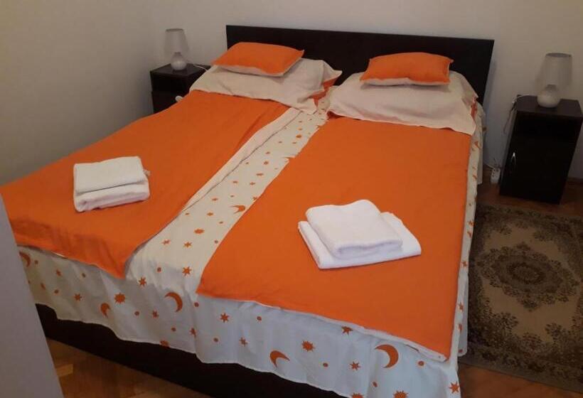 آپارتمان 2 خوابه, Piac Utcai Apartman 2