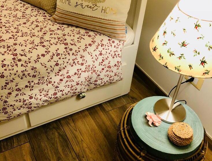 سوییت خانوادگی, Peperosa In Collina B&b