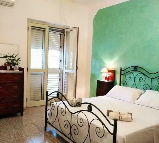 デラックスの４人部屋, Punto Verde B&b
