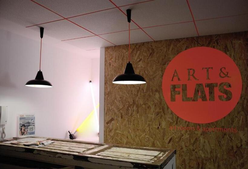 غرفة قياسية ثلاثية, Art&flats Hostel