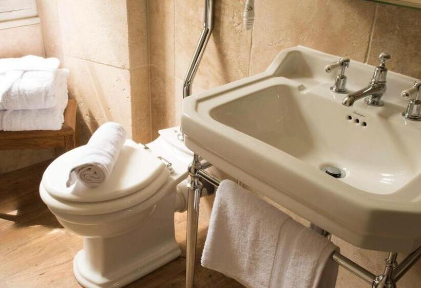 غرفة قياسية سرير كينج, Château De Valette
