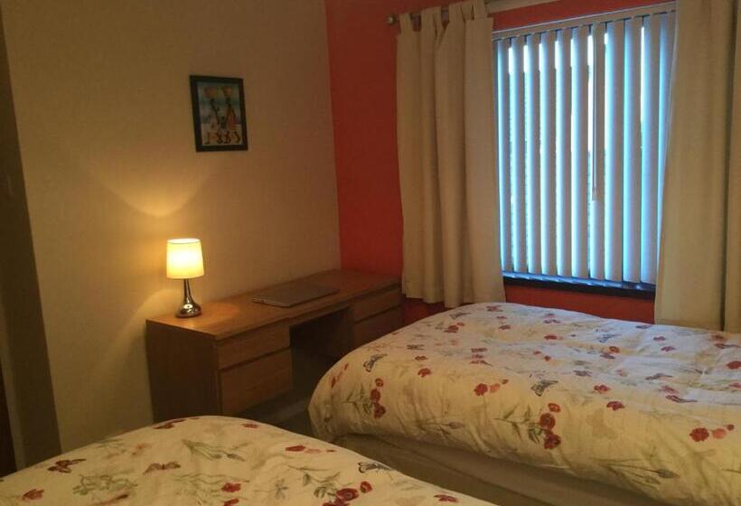 标准间, Rondo, Ballymena, Nr Ireland