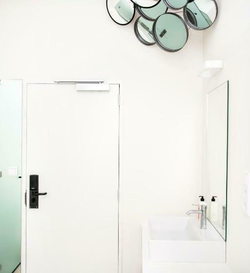 غرفة إقتصادية, Bruno