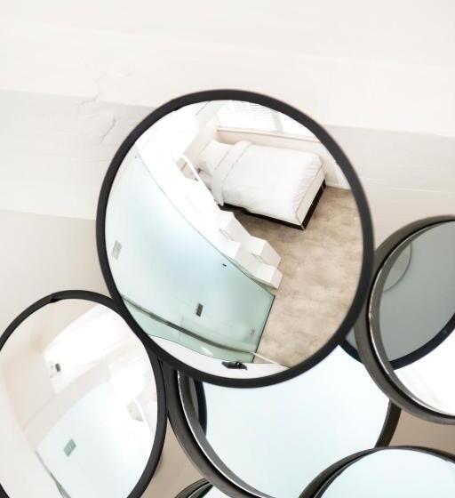 غرفة إقتصادية, Bruno