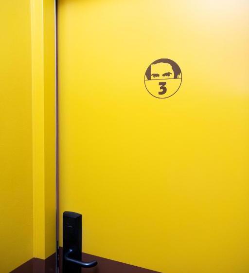 غرفة قياسية, Bruno