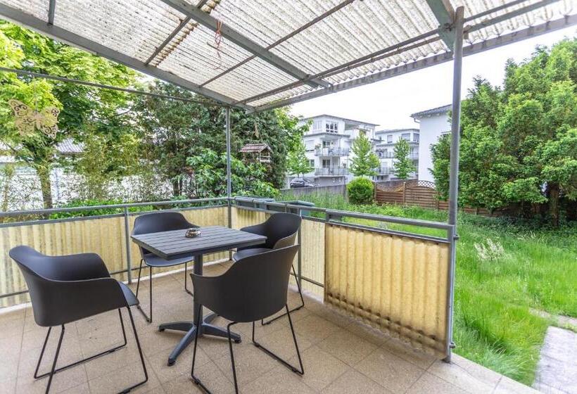 스탠다드 트리플 룸 가든 전망, City House Bühl