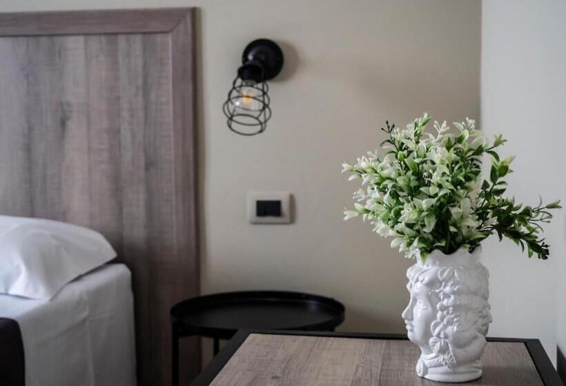 اتاق لوکس سه تخته, Viaggio In Sicilia B&b