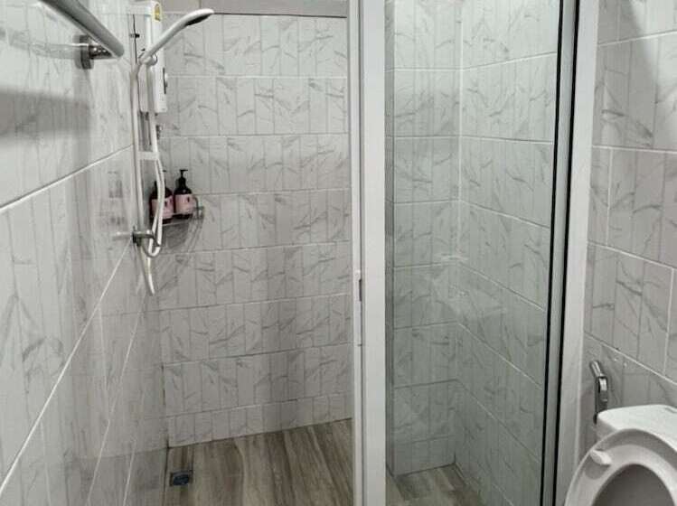 غرفة سوبيريور ثلاثية, Funwan