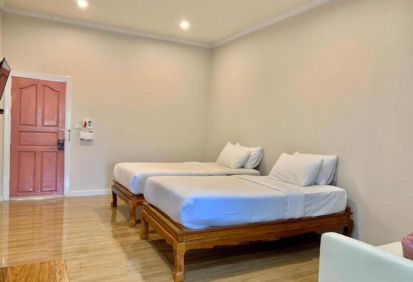 غرفة سوبيريور, Funwan