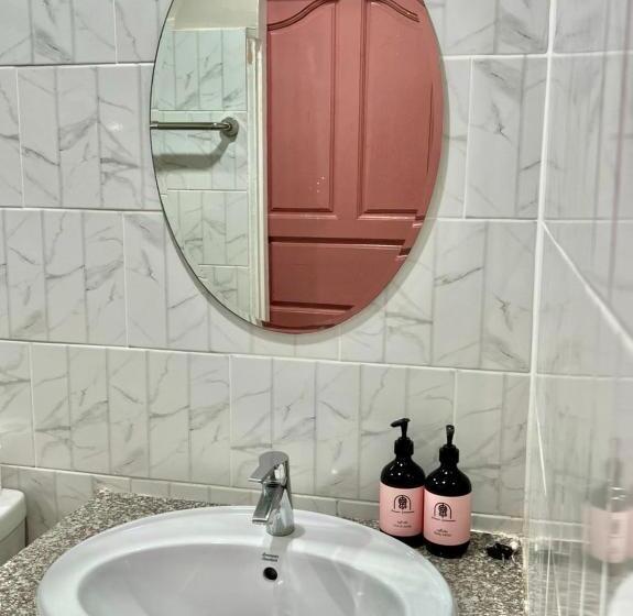 غرفة سوبيريور, Funwan