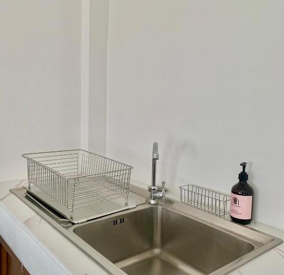 جناح ديلوكس, Funwan