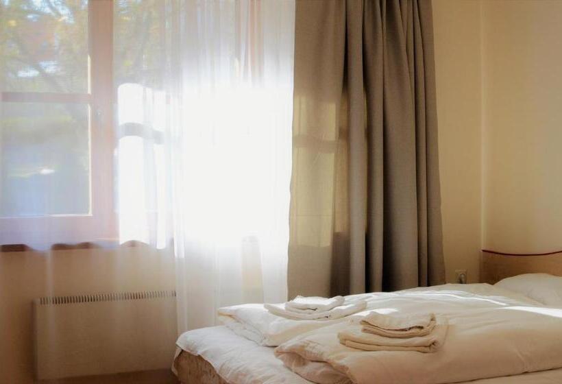 اتاق استاندارد, K8 5 Apartments