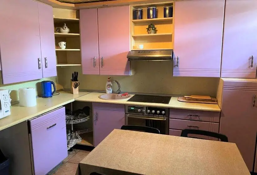اتاق استاندارد با چشمانداز باغ, K8 5 Apartments