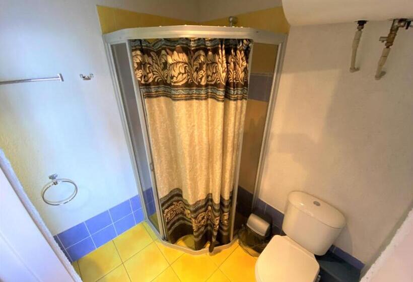 اتاق استاندارد با چشم‌انداز باغ, K8 5 Apartments