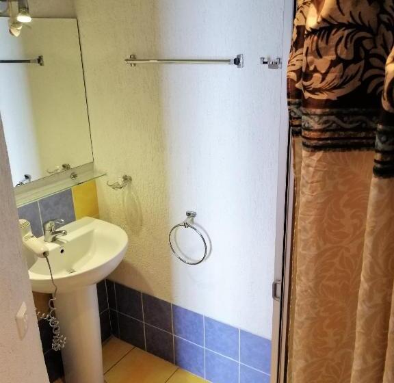 اتاق استاندارد با چشم‌انداز باغ, K8 5 Apartments