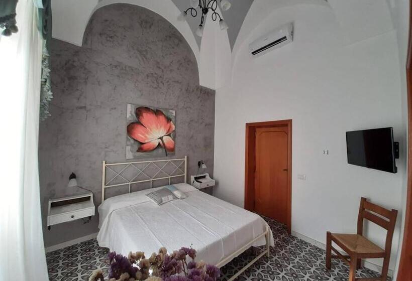 Номер Стандарт, Palazzo Del Salto