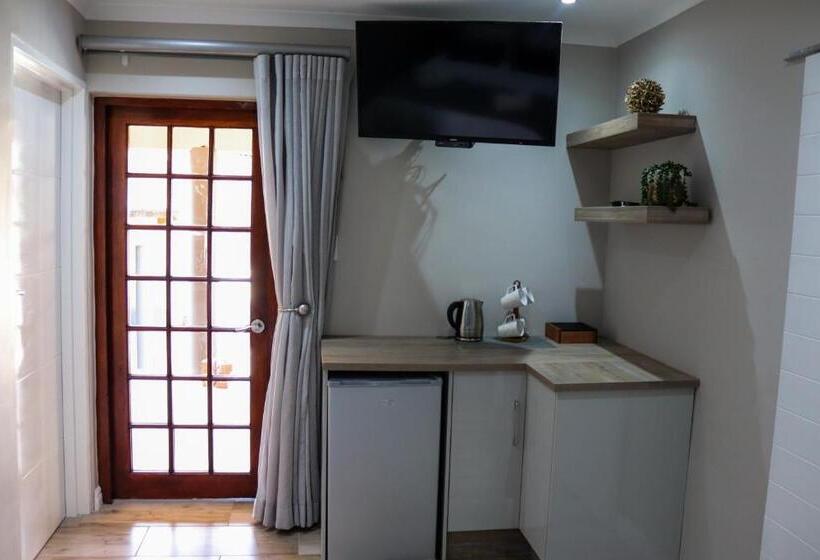 ファミリールーム, Stonehill Villa