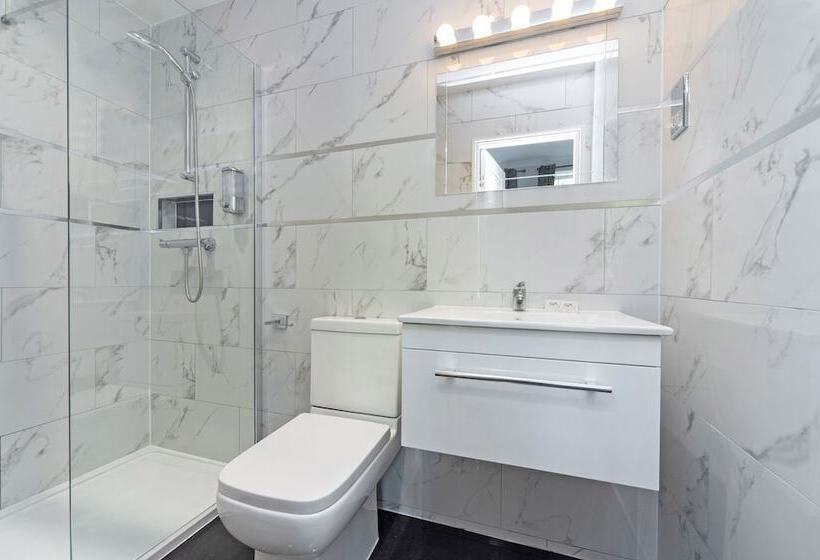 غرفة قياسية, Mentone