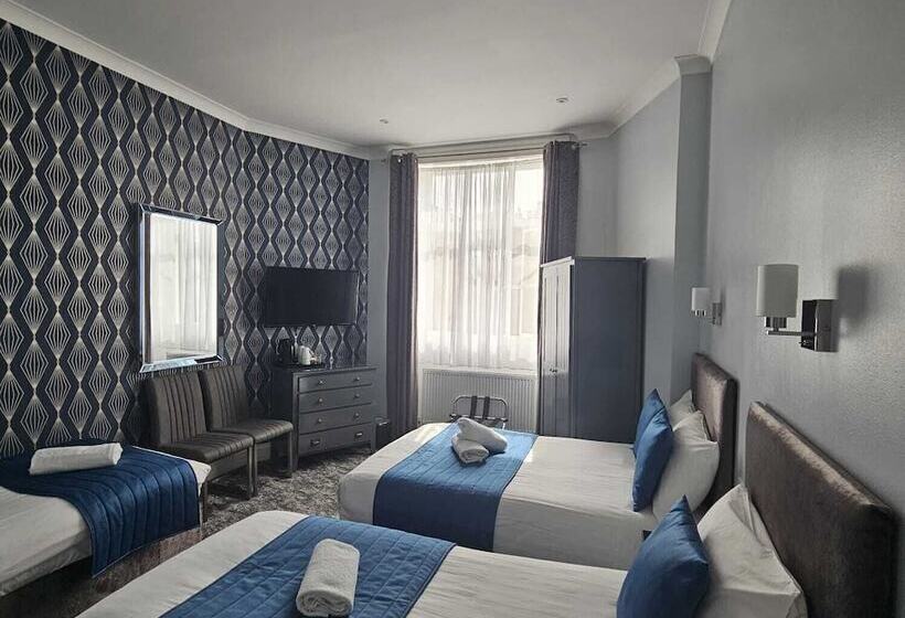 غرفة قياسية رباعية, Mentone