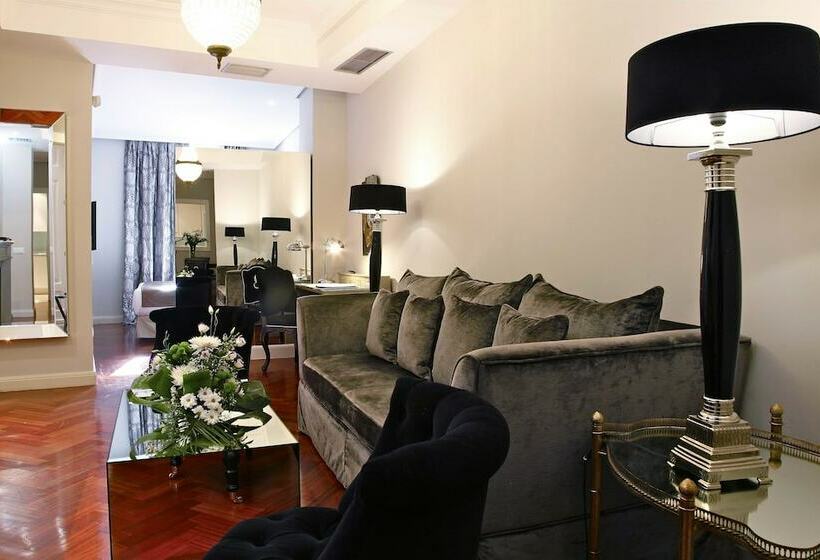 سوئیت سینیور, Boutike Cibeles