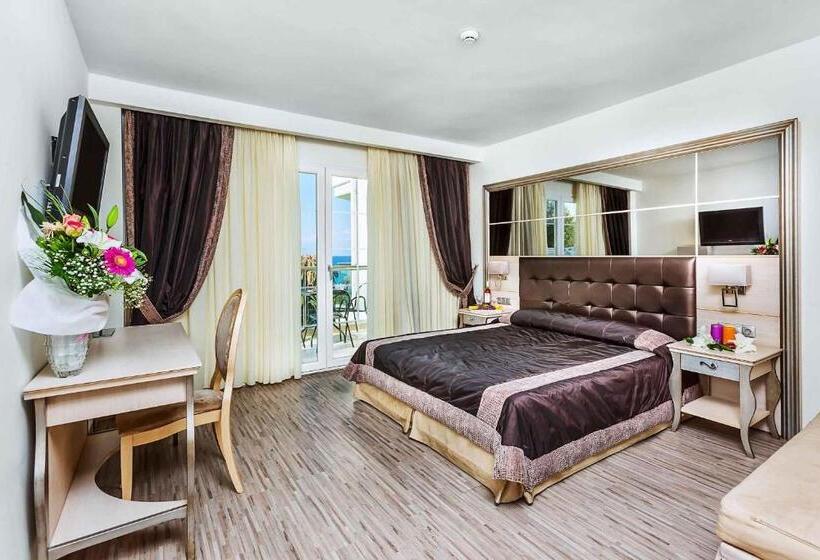 Номер Superior Вид на Сад, Elinotel Apolamare