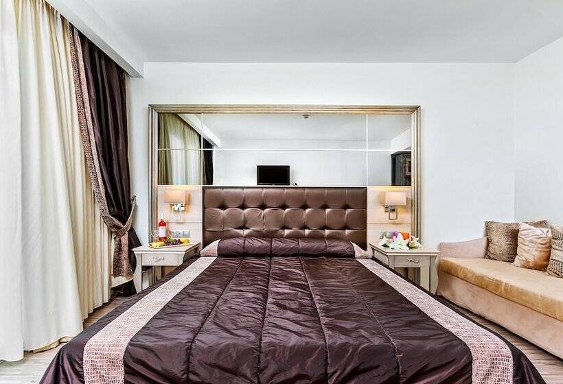 Номер Superior Вид на Сад, Elinotel Apolamare