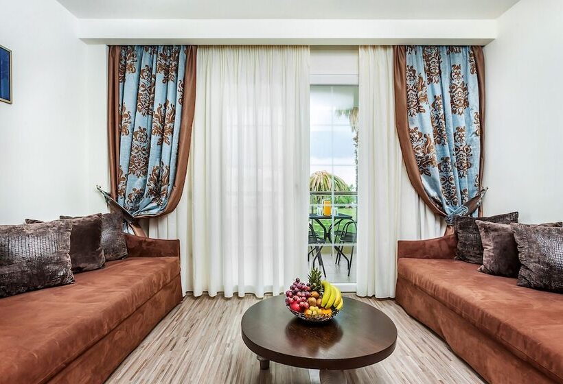 Семейный Номер Боковой Вид на Море, Elinotel Apolamare