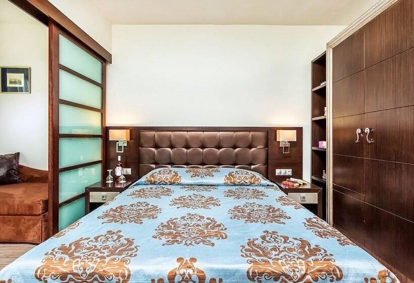 Семейный Номер Боковой Вид на Море, Elinotel Apolamare