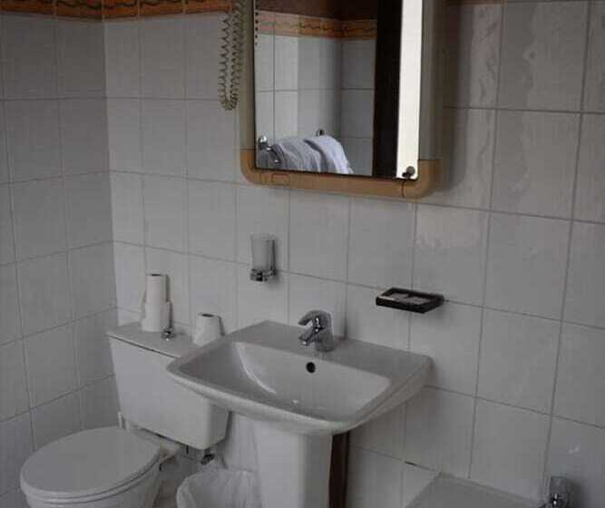 スタンダードルーム, Avenir