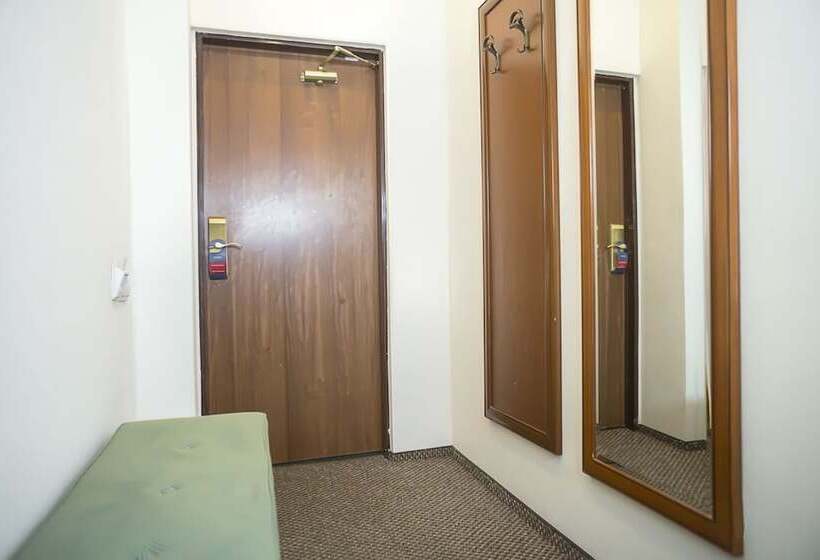 스탠다드 룸, Best City