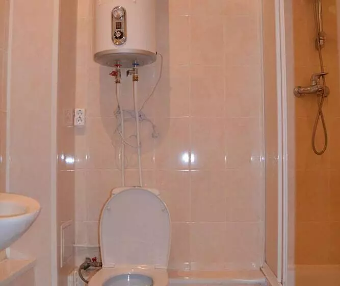 Standard Yhden Hengen Huone, Bulak