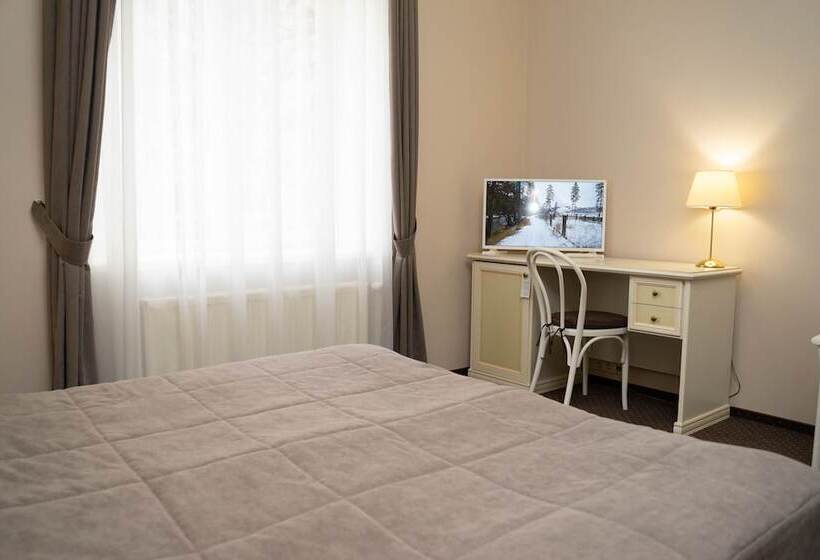 اتاق سوپریور, Diligence