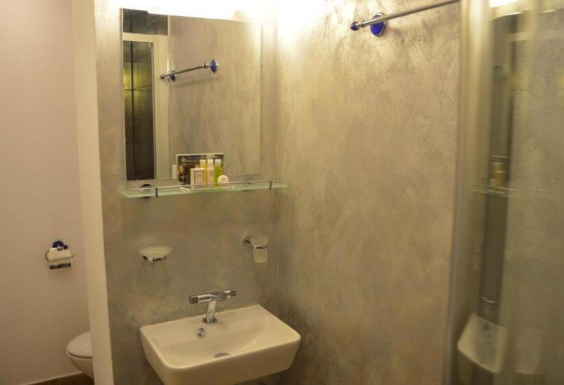 Standard Yhden Hengen Huone, Do Stil Boutique