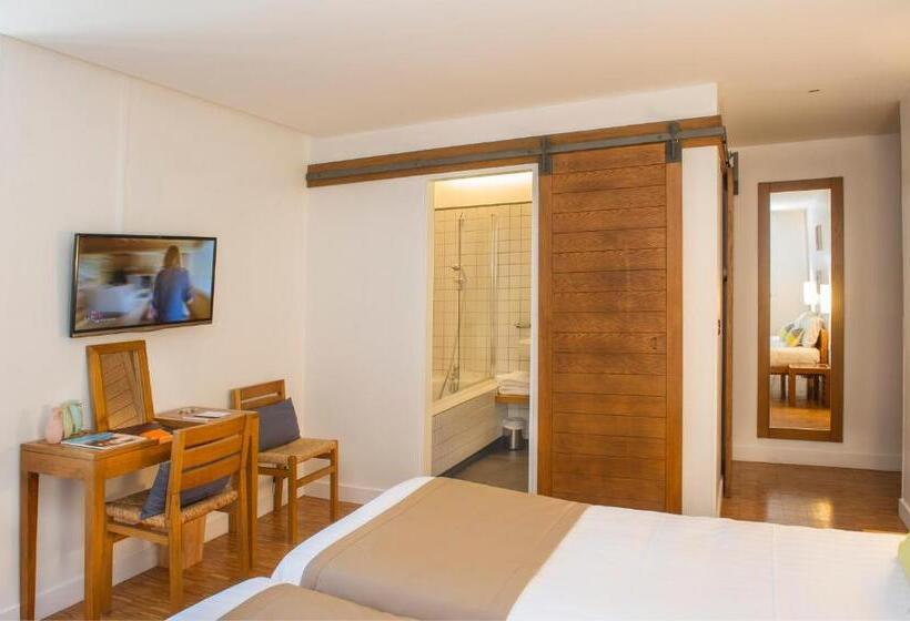 スタンダードルーム, Domaine De Barres