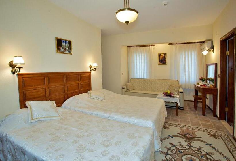 Номер Стандарт, Ephesus Boutique