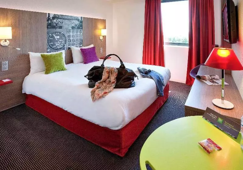 ダブルベッドスタンダードルーム, Ibis Styles Toulouse Cité Espace