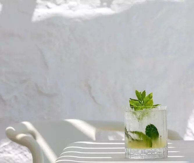 Sviitti Uima-allas, Patmos Aktis, A Luxury Collection Resort & Spa, Greece
